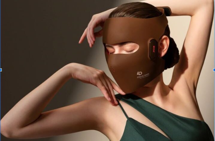 Red Light Therapy Masks