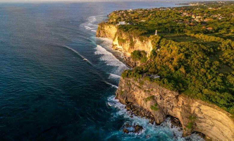 Clifftop Resorts