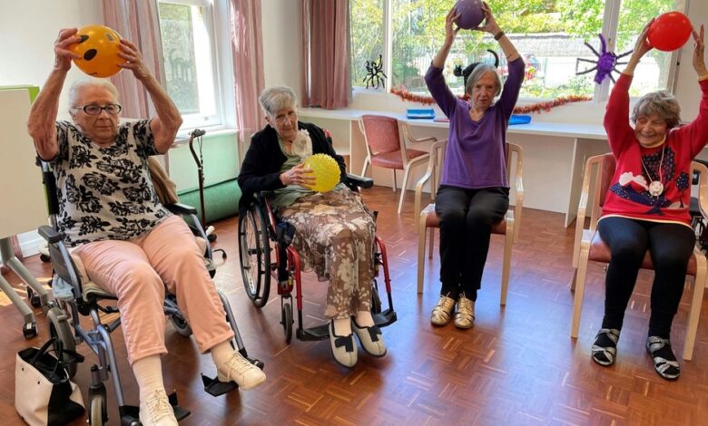 Community Activities for Seniors