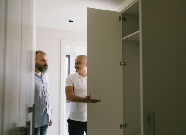 Custom Closet Features